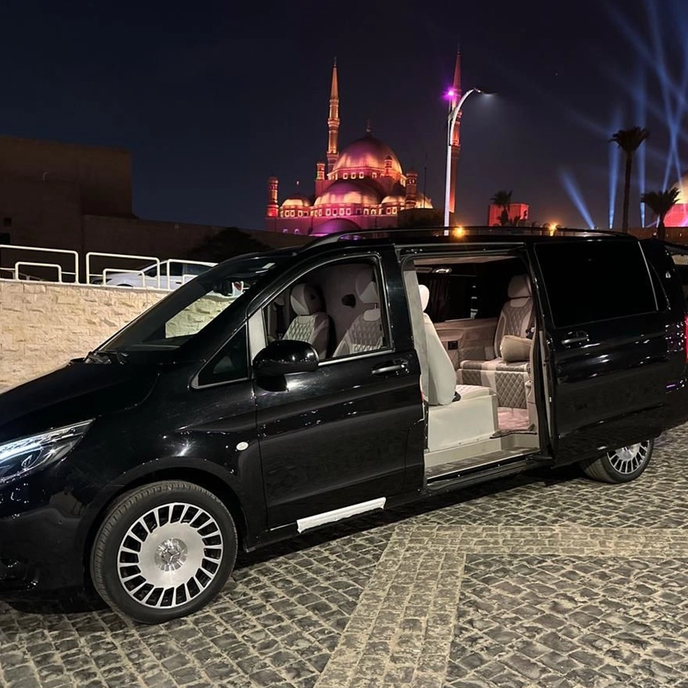 M Van 1